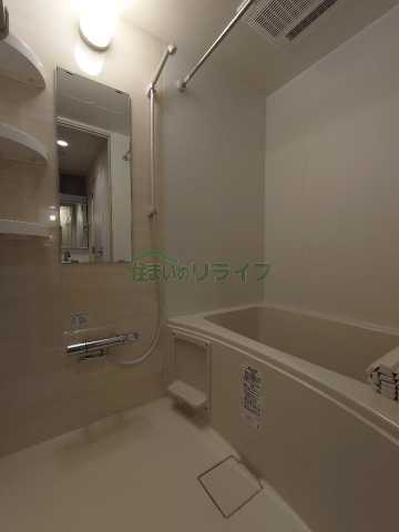 バス・シャワールーム　別部屋参考写真となります。