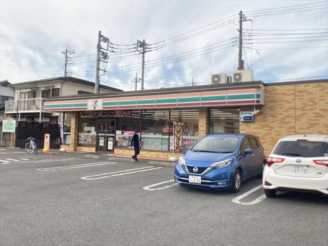 コンビニ　セブン－イレブン相模原橋本８丁目店（コンビニ）まで569m