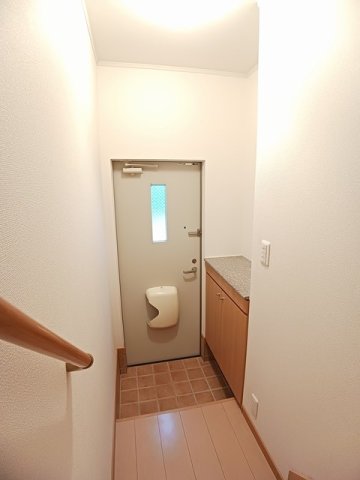 玄関　収納もある玄関です