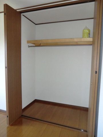 収納　クローゼット付