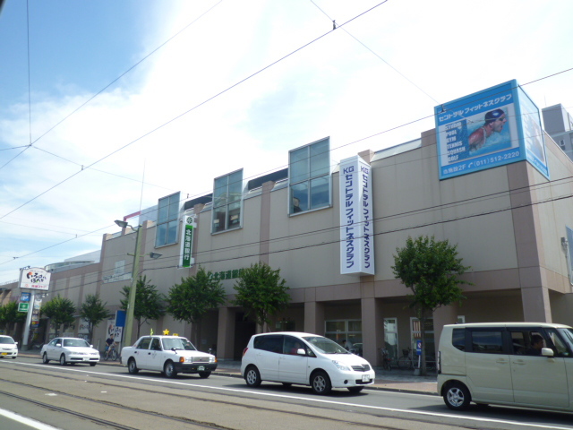 銀行　北海道銀行中央区山鼻支店（銀行）まで1216m