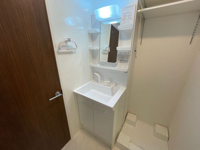 洗面設備　忙しい朝にも嬉しいシャワードレッサー