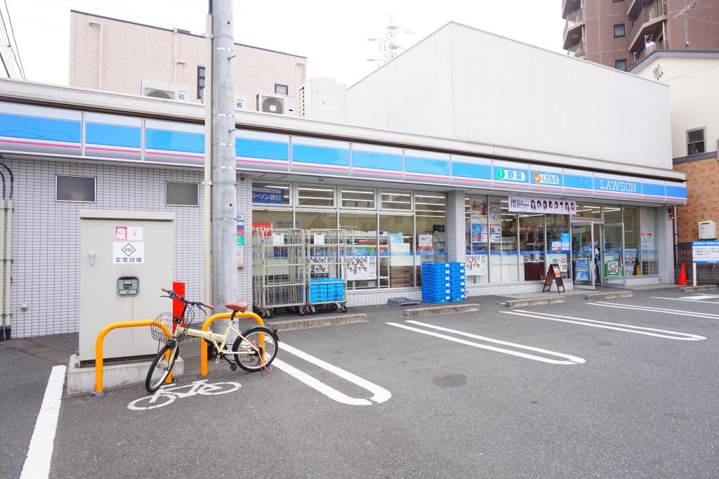 コンビニ　ローソン 綾瀬中央通り店（コンビニ）まで253m