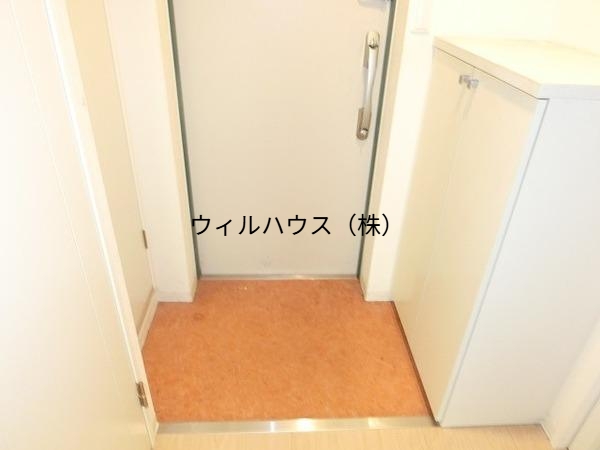 玄関　シューズボックスあり！