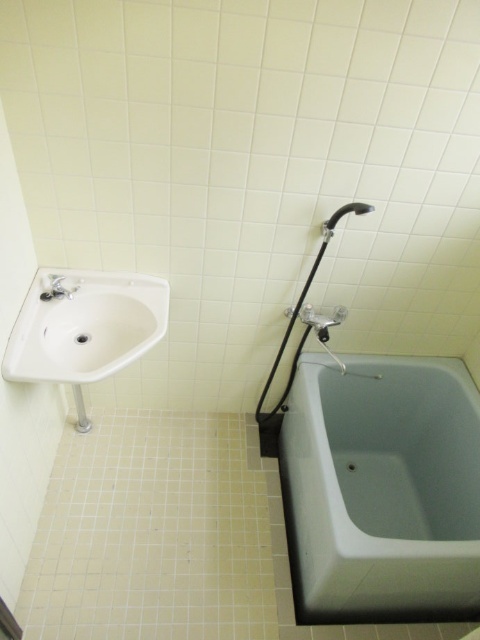 バス・シャワールーム　※他部屋参考写真