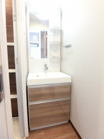 洗面設備　詳細は、RISUMO江坂本店→06-6155-7137まで♪