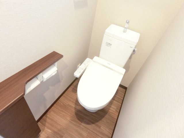 トイレ　詳細は、RISUMO江坂本店→06-6155-7137まで♪