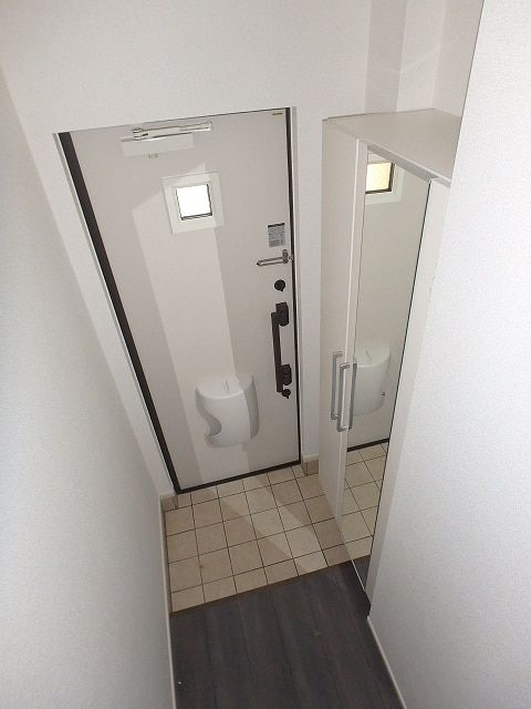 玄関　玄関