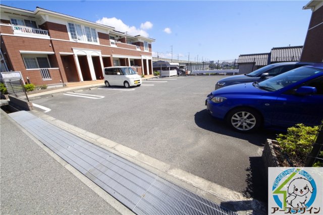 駐車場　※類似部屋