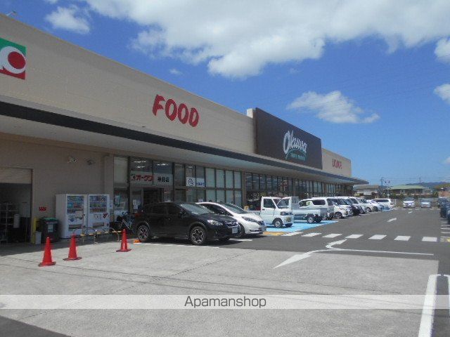 スーパー　オークワ神前店様（スーパー）まで2500m