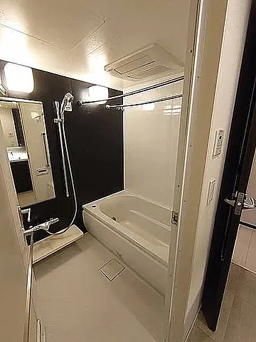 バス・シャワールーム　※別部屋参照