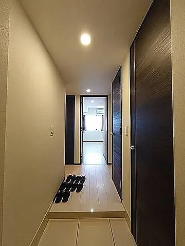 玄関　※別部屋参照