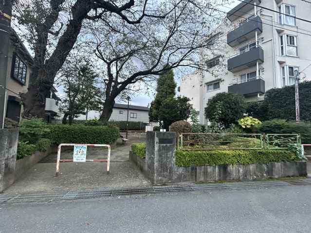公園　鵜野森希望公園（公園）まで882m