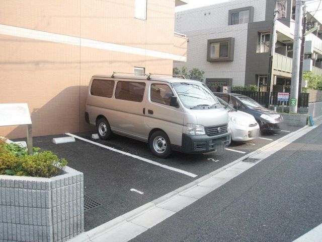 駐車場　★駐車場スペースです★