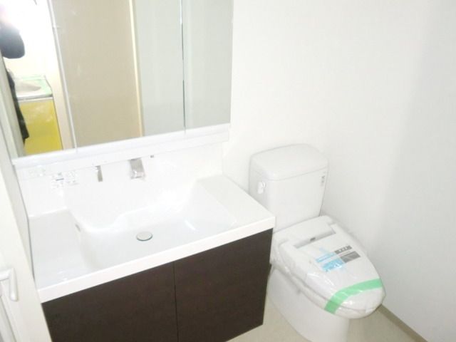 トイレ　★キレイなトイレスペースです★