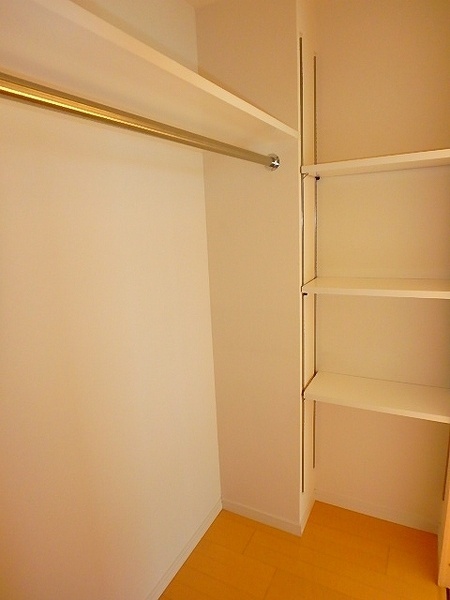 収納　クローゼット付きのお部屋です☆