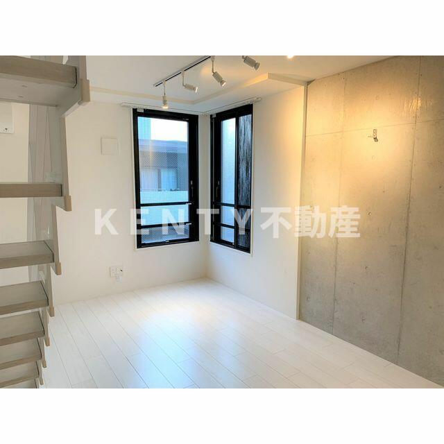 その他部屋・スペース　落ち着いて過ごせるお部屋なので、寝室にいかがでしょうか