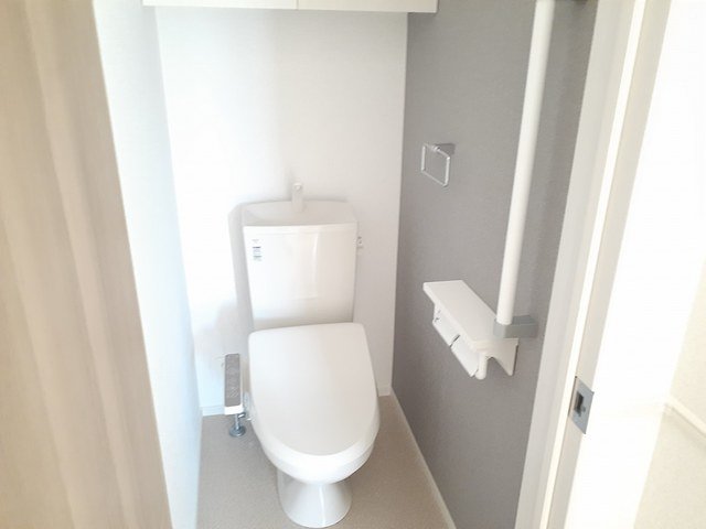 トイレ　トイレもきれいです