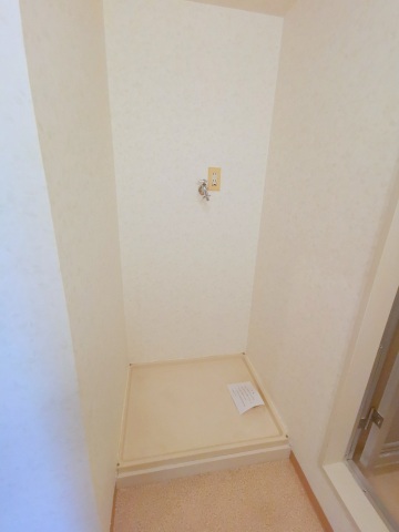 洗面設備　室内洗濯機置き場