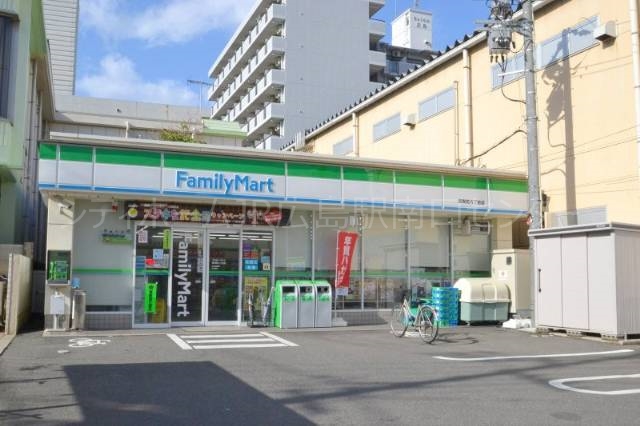 コンビニ　ファミリーマート皆実町六丁目店（コンビニ）まで401m