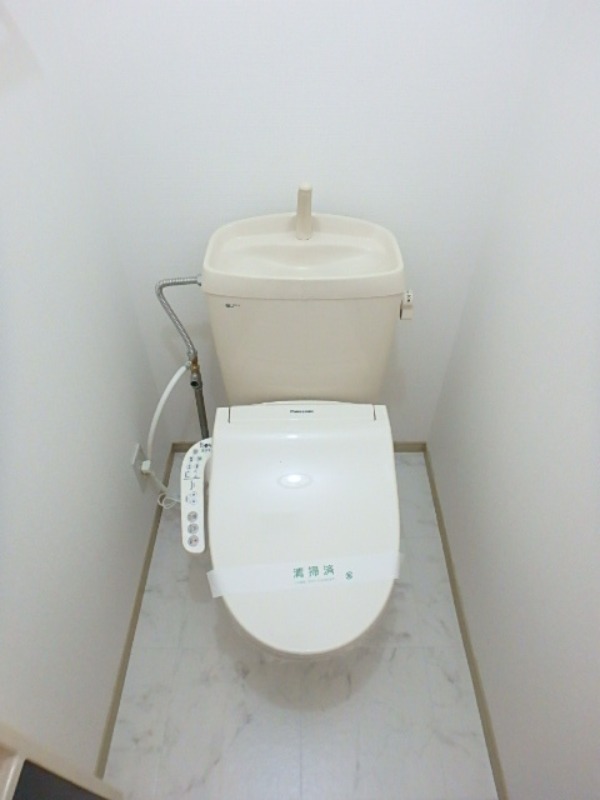 トイレ　図面と現状に相違がある場合には現状を優先
