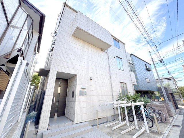 建物外観　耐震構造の旭化成ヘーベルメゾン