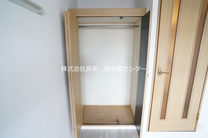 収納　※同タイプ702号室の参考写真です★（実際のお部屋とは異なり