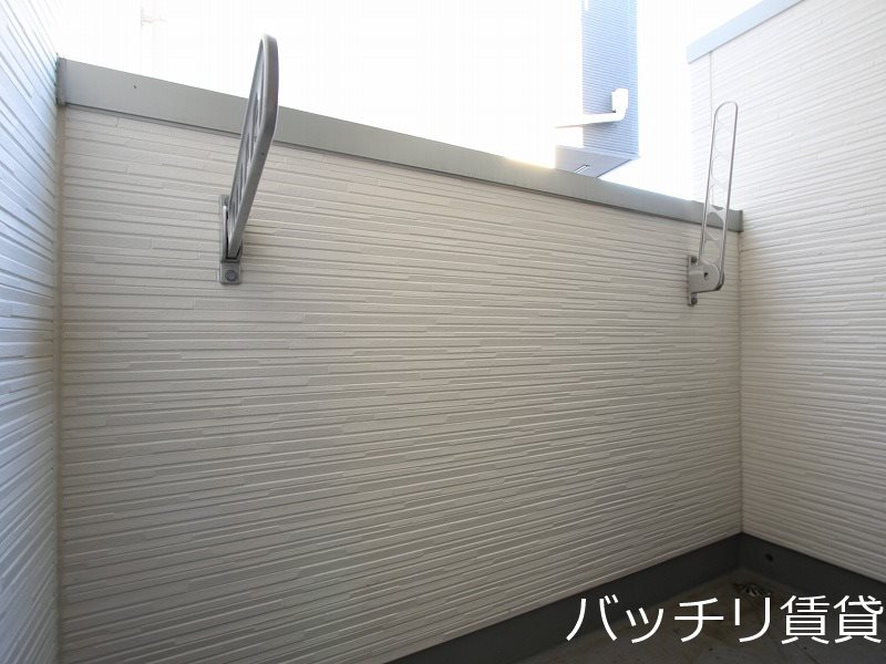 バルコニー　同型タイプの写真となります　現状優先