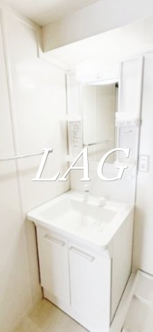 洗面設備　独立洗面台です。