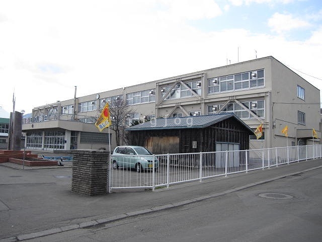 その他　手稲中央小学校（その他）まで2380m