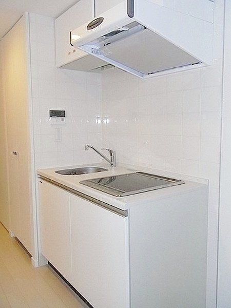 キッチン　※同タイプの別のお部屋です。
