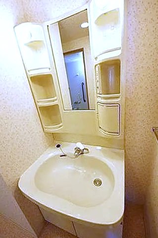 洗面設備　忙しい朝には欠かせない洗面所です♪