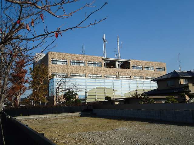 役所　磐田市役所福田支所（役所）まで700m