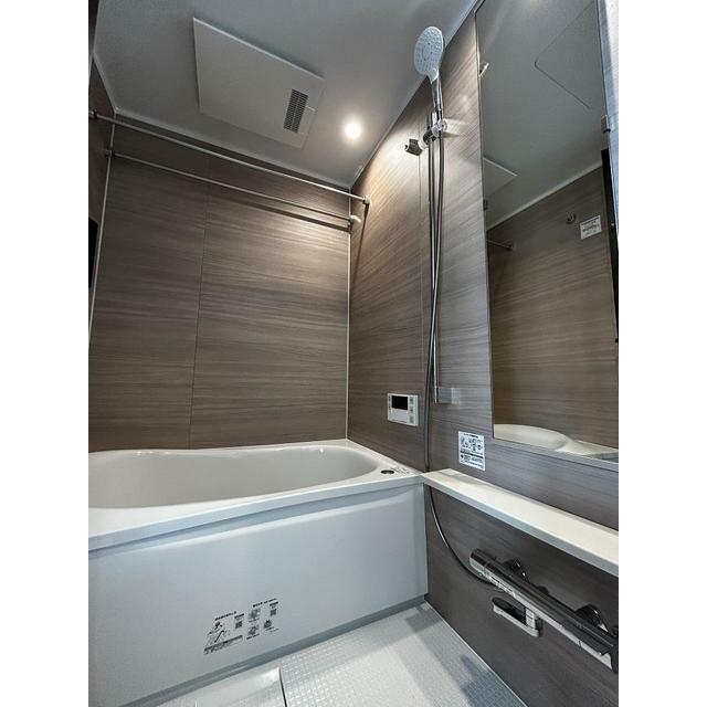 バス・シャワールーム　※写真は同タイプ住戸です。