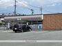 コンビニ　セブンイレブン須屋市民センター前店（コンビニ）まで550m