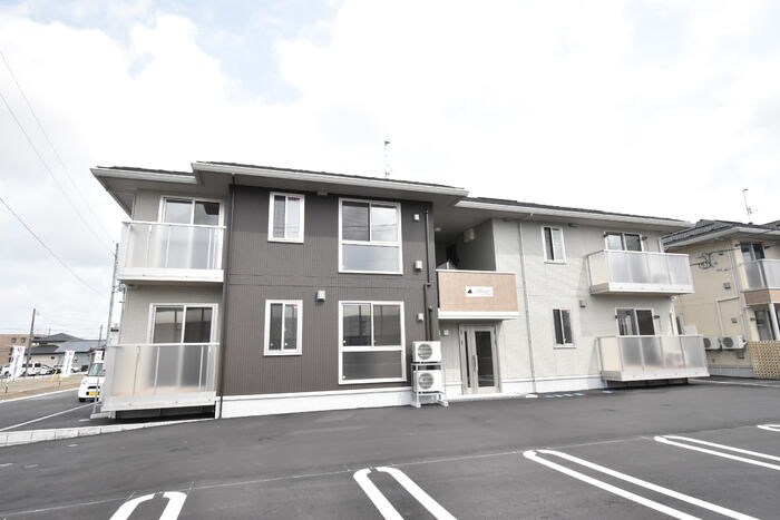 建物外観　202年大和ハウス施工
