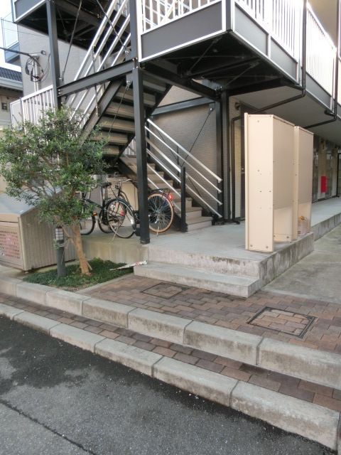 その他共有部分　お部屋へのエントランス