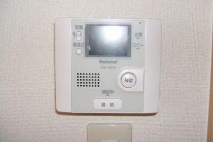 セキュリティ　モニター付きインターホン♪