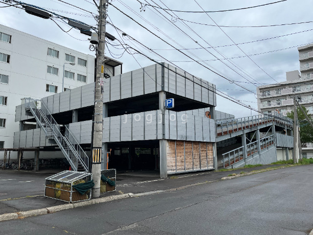 駐車場　自走式駐車場