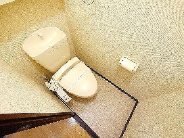 トイレ　ゆったりとした空間のトイレです