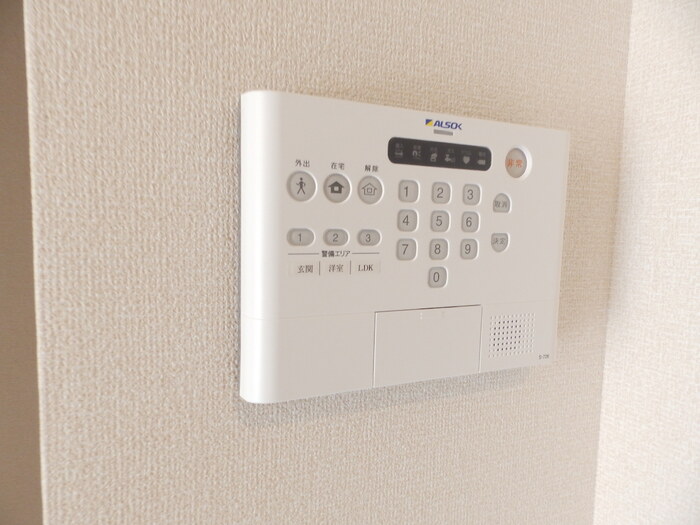 セキュリティ　ALSOKホームセキュリティ搭載