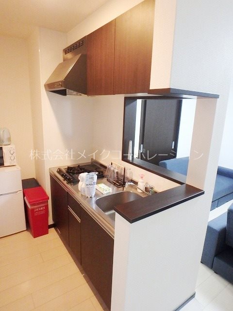 キッチン　※参考のため同マンション別部屋の写真を使用しております。