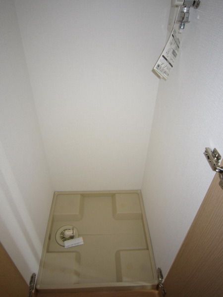 その他部屋・スペース　洗濯機置場