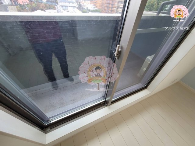 バルコニー　同一仕様