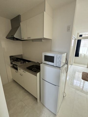 キッチン　※写真は205号室です。(家電はイメージです) ※相違する場