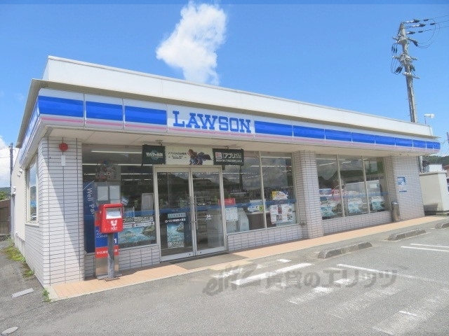 コンビニ　ローソン青垣町小倉店（コンビニ）まで600m