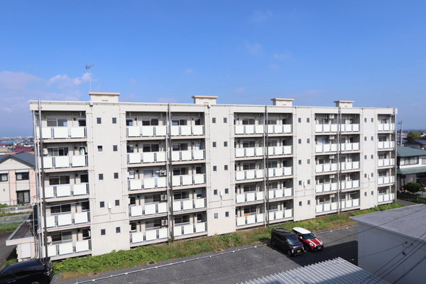 建物外観　外はこのようになっています