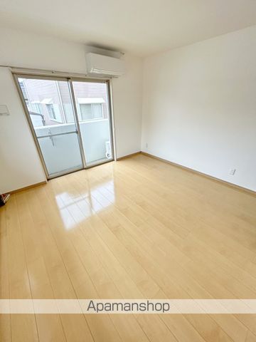 エアフォルク恒久の居間写真