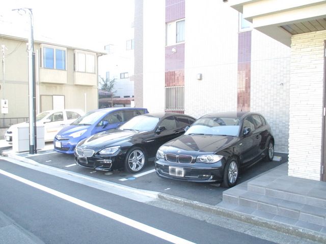 駐車場　★敷地内駐車場★