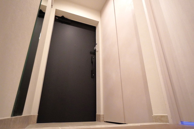 玄関　※写真は同タイプ住戸です。
